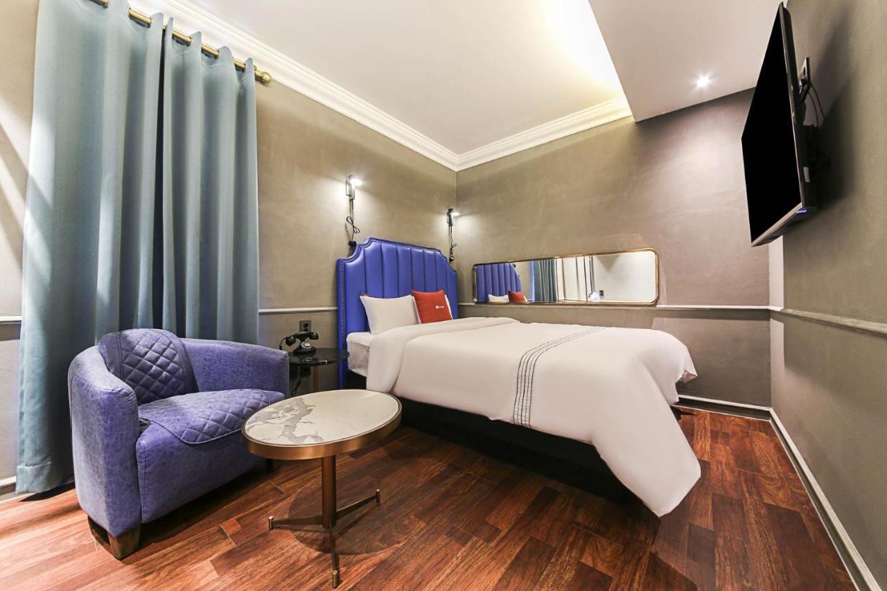 Lerocherrouge Hotel Chuncheon Quarto foto